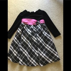 Girls size 5 black velvet & pink plaid fancy dress